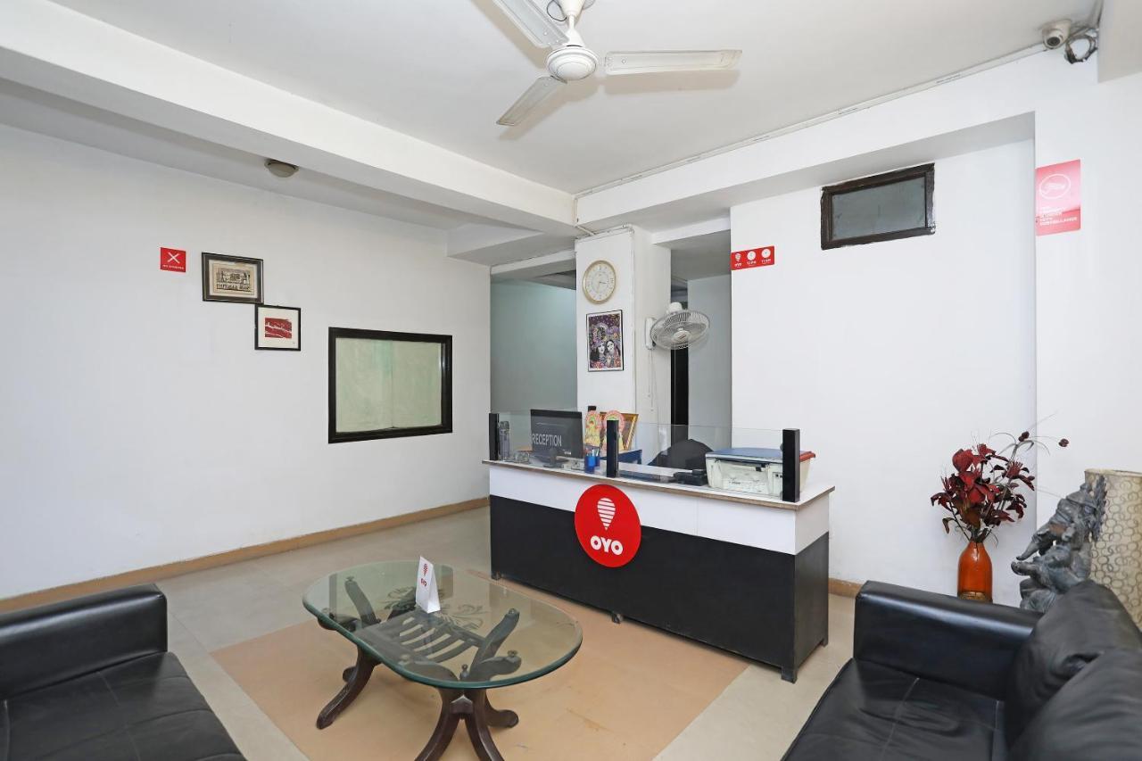 Oyo 11392 The Hotel Grand Hospitality Νόιντα Εξωτερικό φωτογραφία